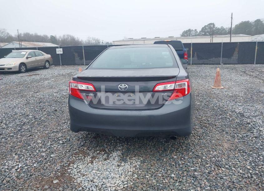 Photo 16 of 2014 Toyota Camry SE (VIN 4T1BF1FK0EU790238)