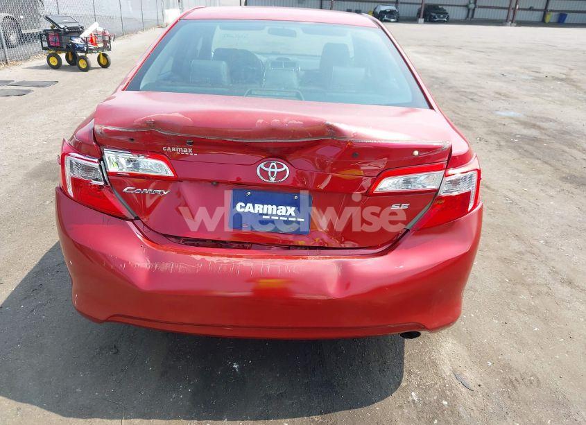 Photo 6 of 2014 Toyota Camry SE (VIN 4T1BF1FK0EU800394)