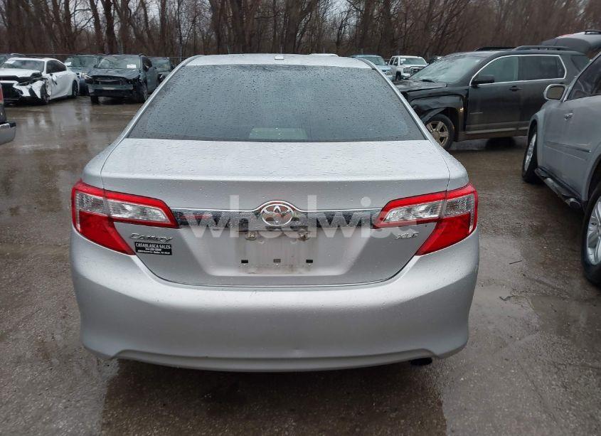 Photo 16 of 2014 Toyota Camry XLE (VIN 4T1BF1FK0EU803618)