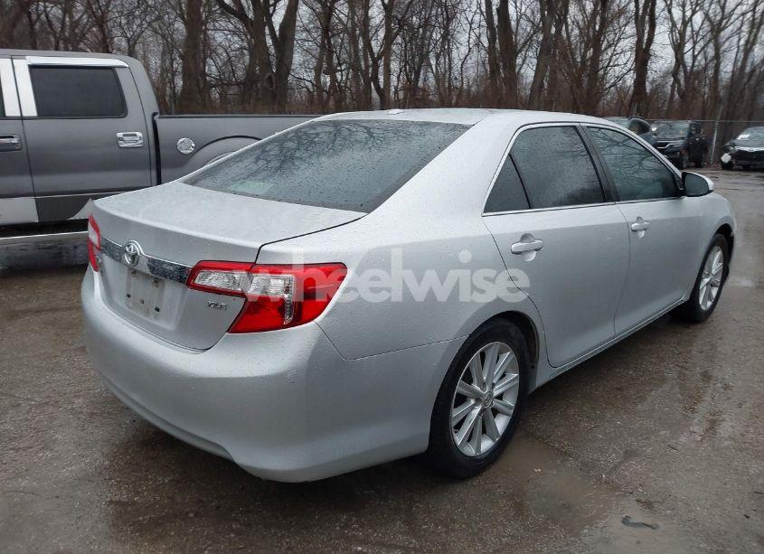 Photo 4 of 2014 Toyota Camry XLE (VIN 4T1BF1FK0EU803618)