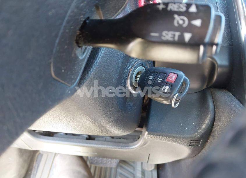 Photo 11 of 2014 Toyota Camry SE (VIN 4T1BF1FK0EU820578)