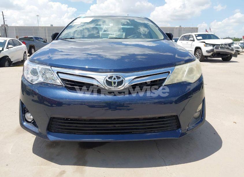 Photo 6 of 2014 Toyota Camry LE (VIN 4T1BF1FK0EU820774)