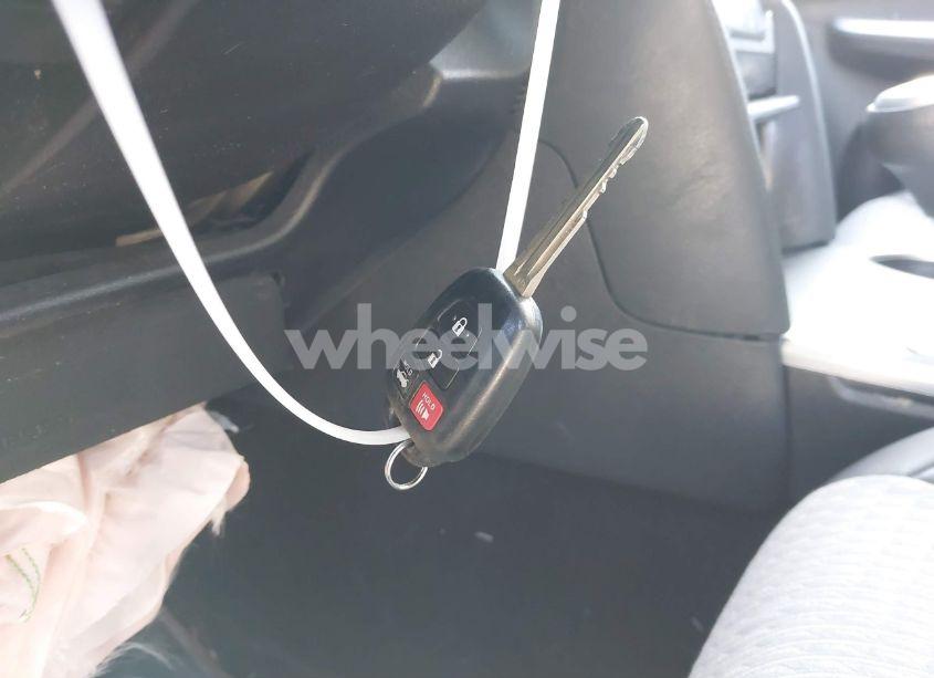 Photo 11 of 2014 Toyota Camry SE (VIN 4T1BF1FK0EU839499)