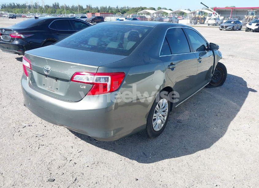 Photo 4 of 2014 Toyota Camry LE (VIN 4T1BF1FK0EU840622)