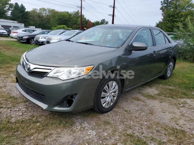Photo 3 of 2014 TOYOTA CAMRY L (VIN 4T1BF1FK0EU851958)