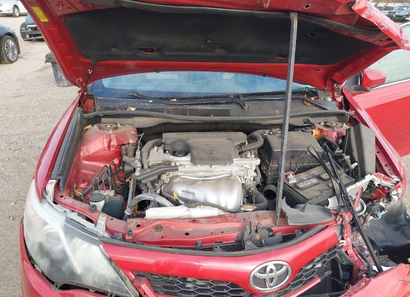 Photo 10 of 2014 Toyota Camry SE (VIN 4T1BF1FK0EU852768)