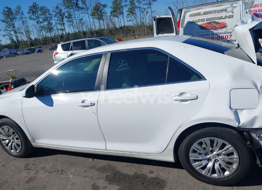 Photo 14 of 2014 Toyota Camry L (VIN 4T1BF1FK0EU858747)