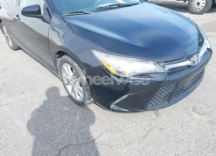 Photo 6 of 2015 Toyota Camry SE (VIN 4T1BF1FK0FU007369)