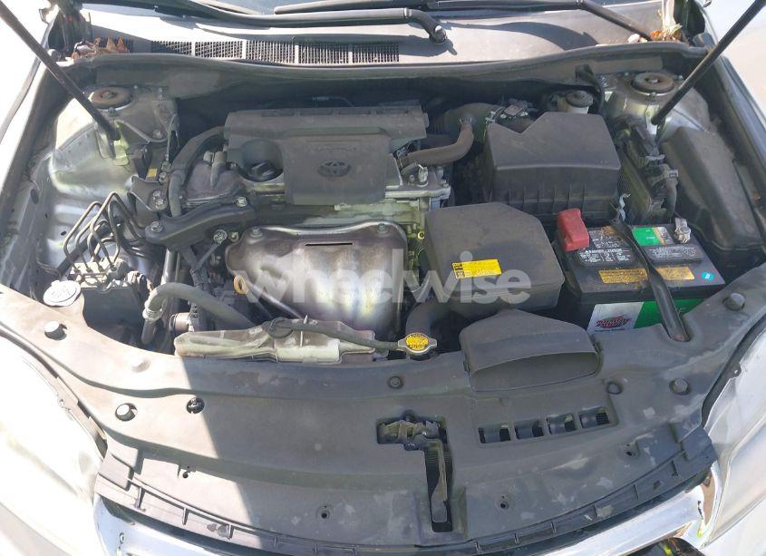 Photo 10 of 2015 Toyota Camry SE (VIN 4T1BF1FK0FU009638)