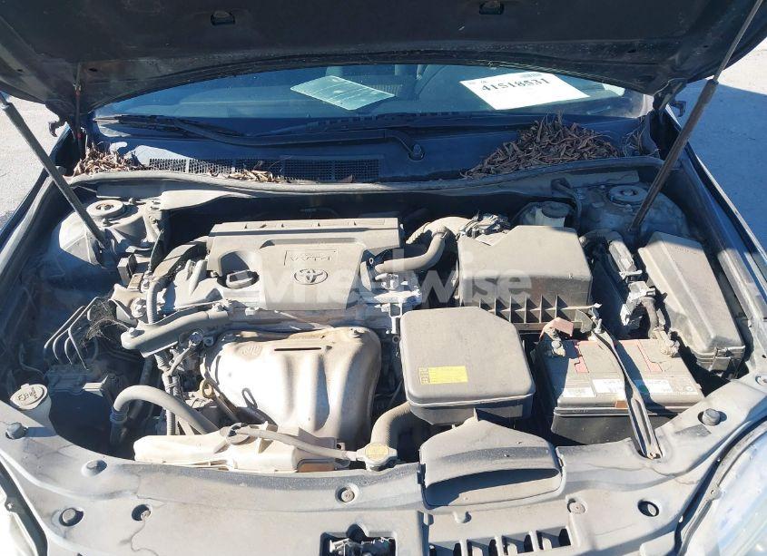 Photo 10 of 2015 Toyota Camry LE (VIN 4T1BF1FK0FU016198)