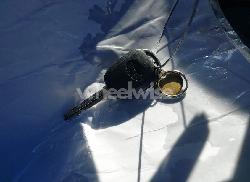 Photo 11 of 2015 Toyota Camry LE (VIN 4T1BF1FK0FU016198)