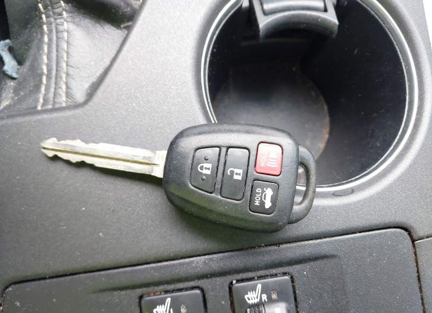 Photo 11 of 2015 Toyota Camry XLE (VIN 4T1BF1FK0FU076708)