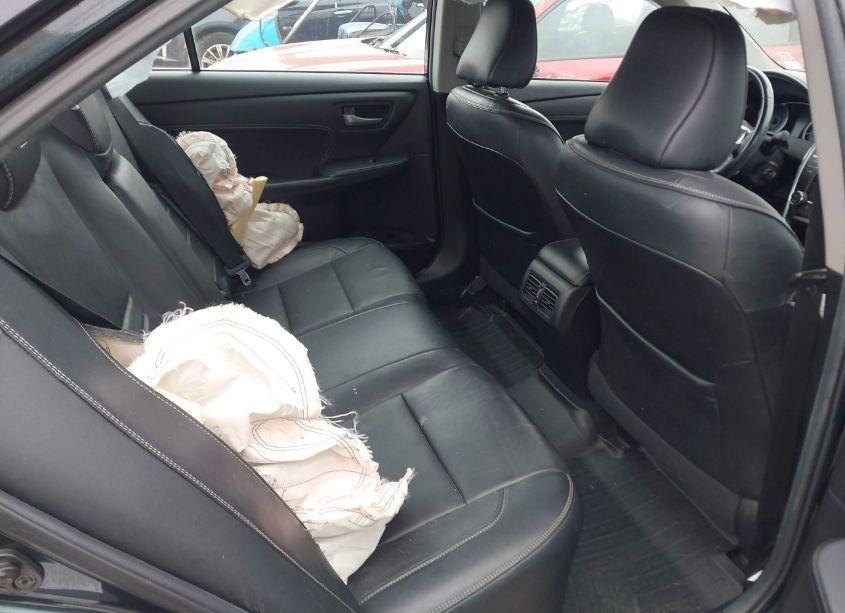 Photo 8 of 2015 Toyota Camry XLE (VIN 4T1BF1FK0FU076708)