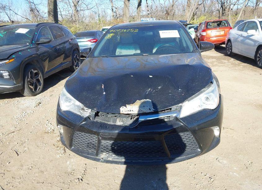 Photo 12 of 2015 Toyota Camry SE (VIN 4T1BF1FK0FU080306)