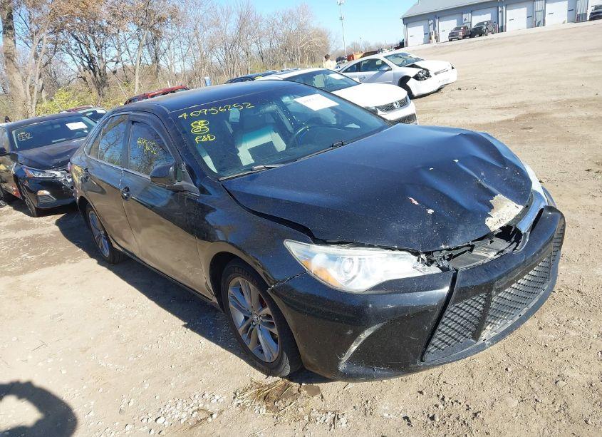 Photo 6 of 2015 Toyota Camry SE (VIN 4T1BF1FK0FU080306)