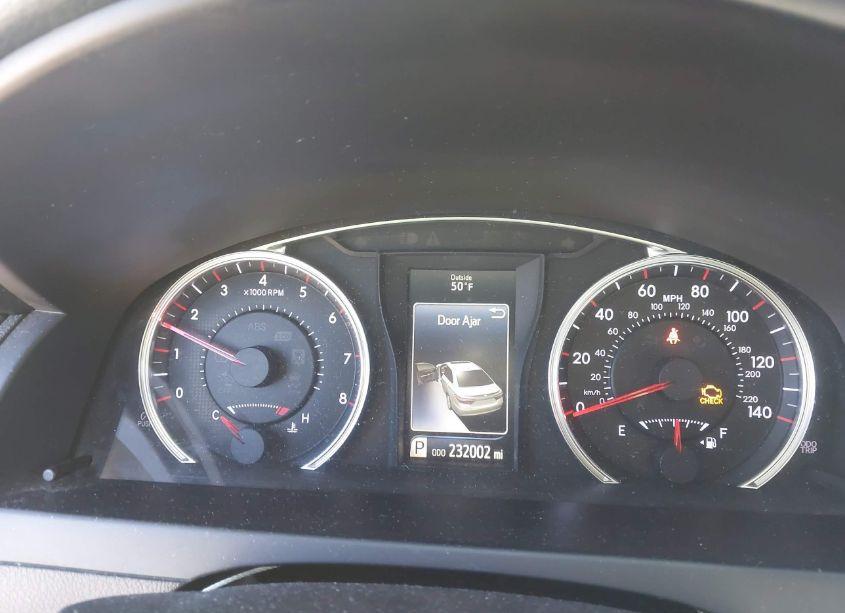 Photo 7 of 2015 Toyota Camry SE (VIN 4T1BF1FK0FU080306)