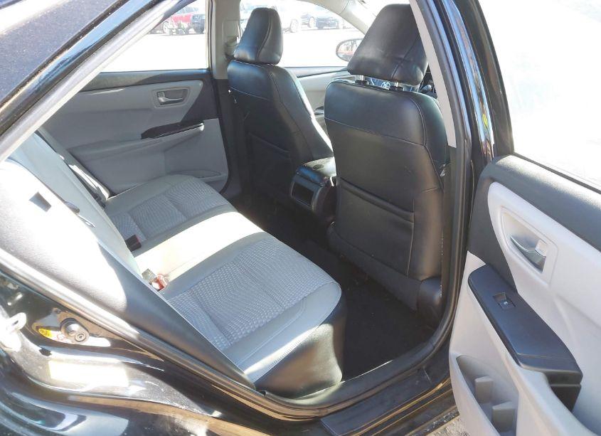 Photo 8 of 2015 Toyota Camry SE (VIN 4T1BF1FK0FU080306)