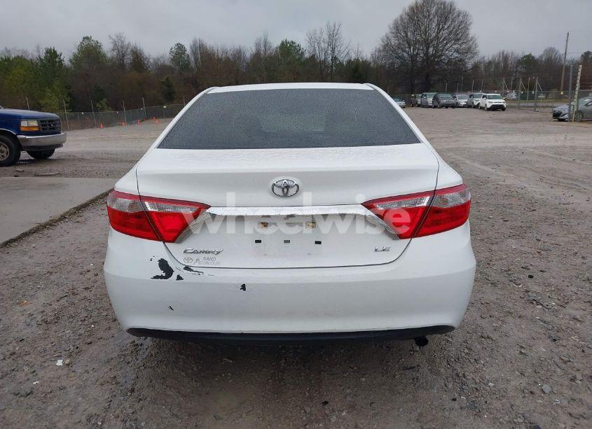 Photo 16 of 2015 Toyota Camry LE (VIN 4T1BF1FK0FU098160)