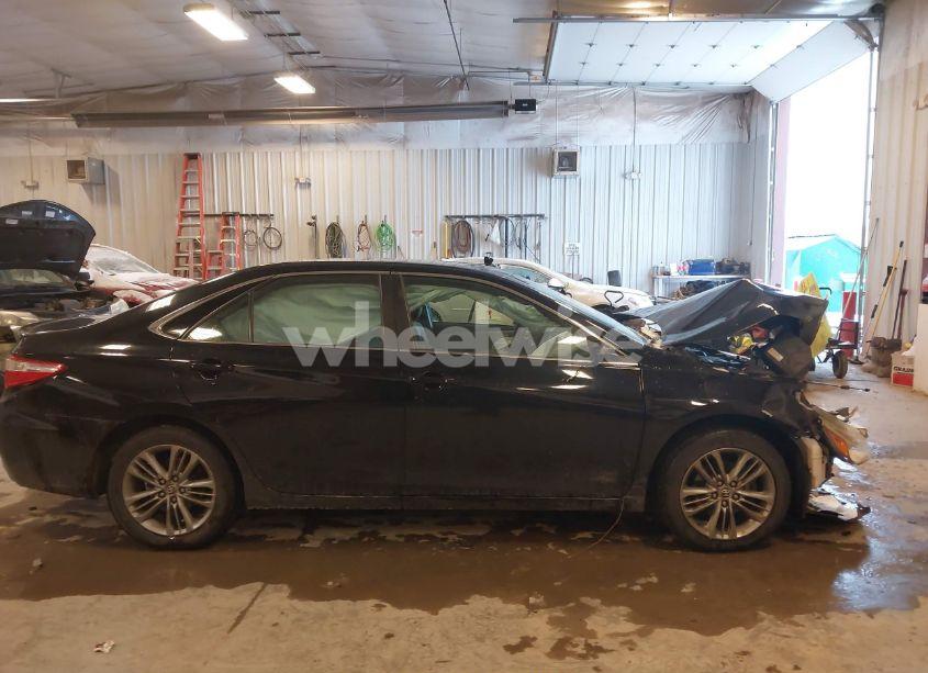 Photo 13 of 2015 Toyota Camry SE (VIN 4T1BF1FK0FU113921)