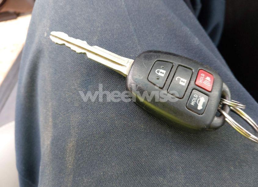 Photo 11 of 2015 Toyota Camry SE (VIN 4T1BF1FK0FU477515)