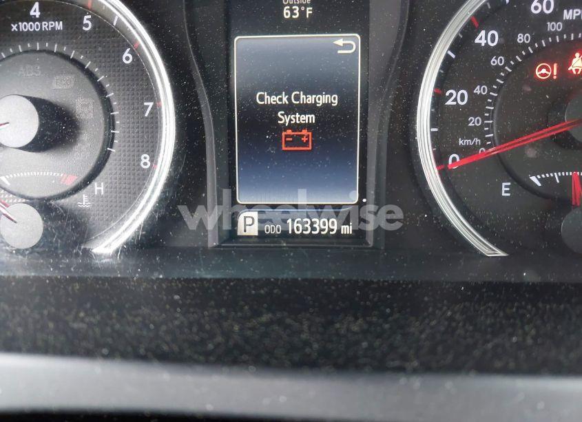 Photo 15 of 2015 Toyota Camry SE (VIN 4T1BF1FK0FU477515)