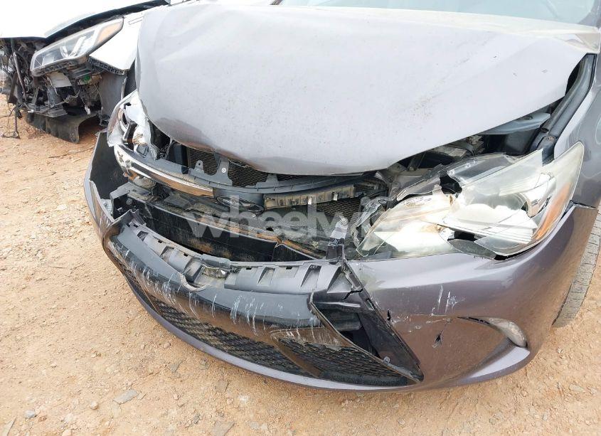 Photo 6 of 2015 Toyota Camry SE (VIN 4T1BF1FK0FU477515)