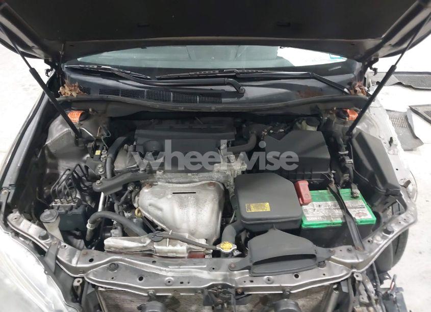 Photo 10 of 2015 Toyota Camry SE (VIN 4T1BF1FK0FU480589)