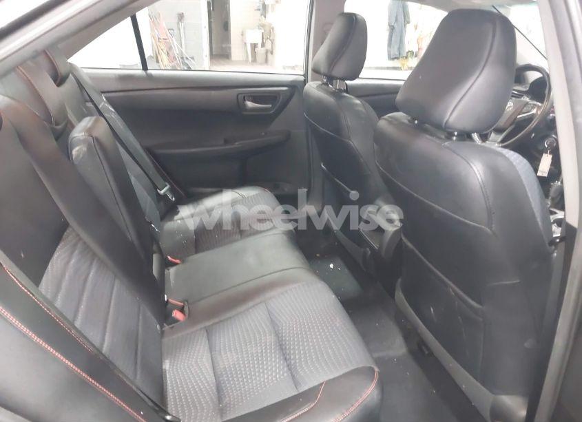 Photo 8 of 2015 Toyota Camry SE (VIN 4T1BF1FK0FU480589)