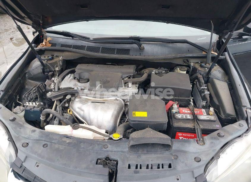 Photo 10 of 2015 Toyota Camry SE (VIN 4T1BF1FK0FU485338)