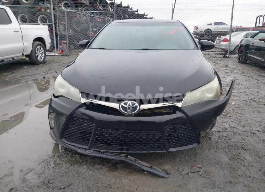 Photo 12 of 2015 Toyota Camry SE (VIN 4T1BF1FK0FU485338)