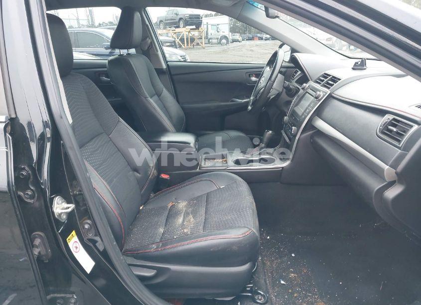 Photo 5 of 2015 Toyota Camry SE (VIN 4T1BF1FK0FU485338)