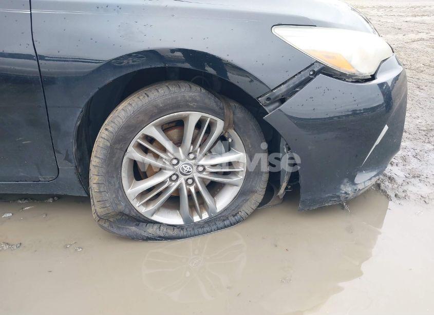 Photo 6 of 2015 Toyota Camry SE (VIN 4T1BF1FK0FU485338)