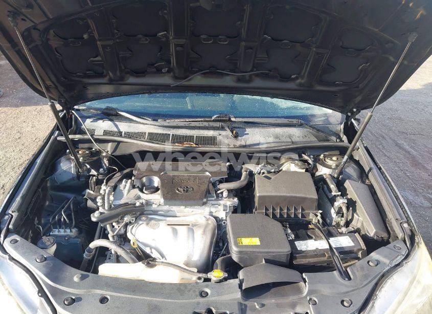 Photo 10 of 2015 Toyota Camry SE (VIN 4T1BF1FK0FU497246)