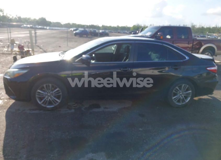 Photo 14 of 2015 Toyota Camry SE (VIN 4T1BF1FK0FU497246)