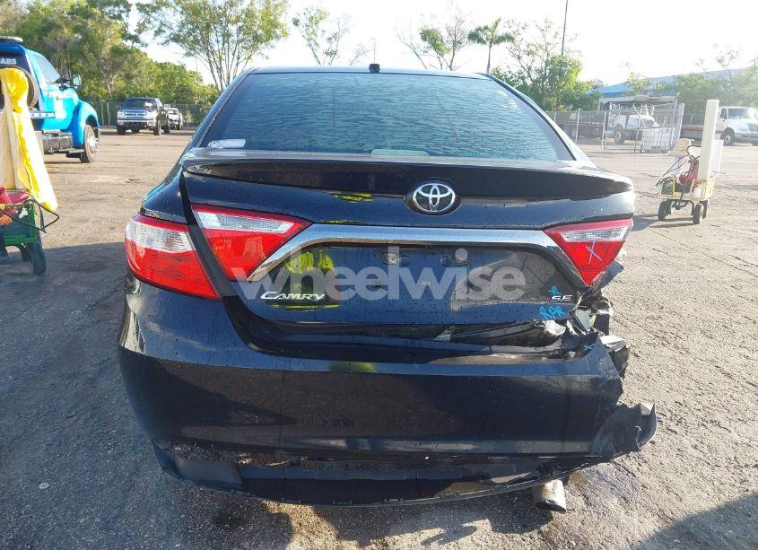 Photo 16 of 2015 Toyota Camry SE (VIN 4T1BF1FK0FU497246)