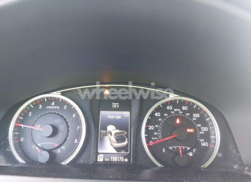 Photo 7 of 2015 Toyota Camry SE (VIN 4T1BF1FK0FU497246)