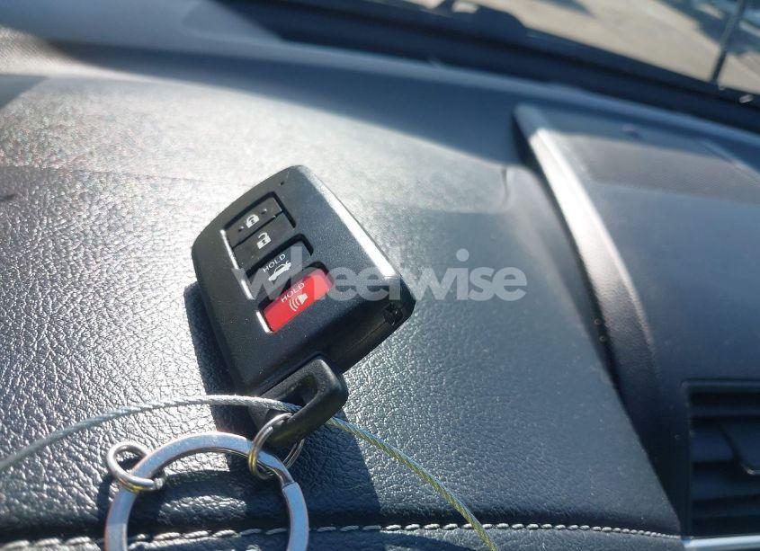 Photo 11 of 2015 Toyota Camry XLE (VIN 4T1BF1FK0FU907026)