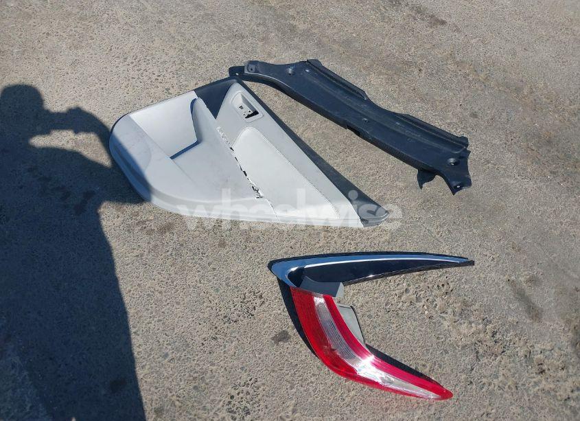 Photo 12 of 2015 Toyota Camry XLE (VIN 4T1BF1FK0FU907026)