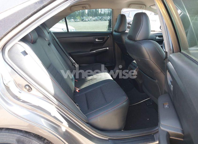 Photo 8 of 2015 Toyota Camry SE (VIN 4T1BF1FK0FU914025)