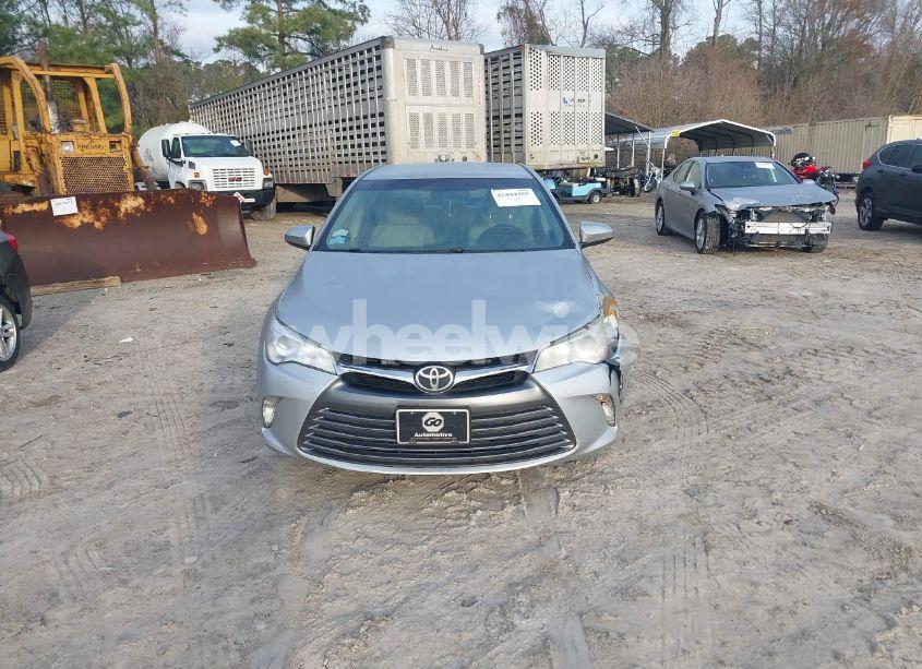 Photo 12 of 2015 Toyota Camry LE (VIN 4T1BF1FK0FU938969)