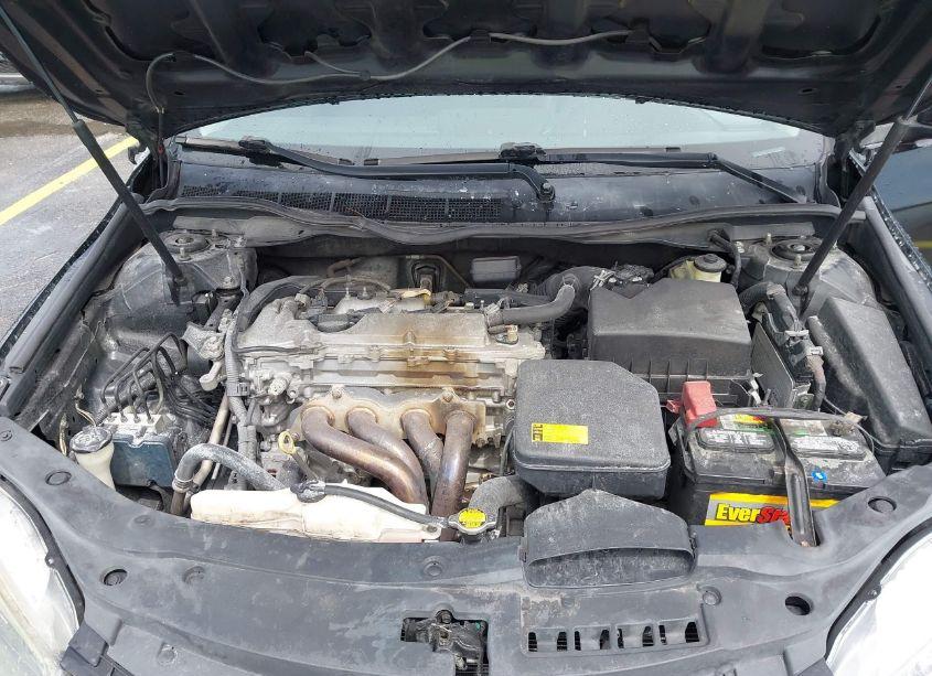 Photo 10 of 2015 Toyota Camry SE (VIN 4T1BF1FK0FU947218)