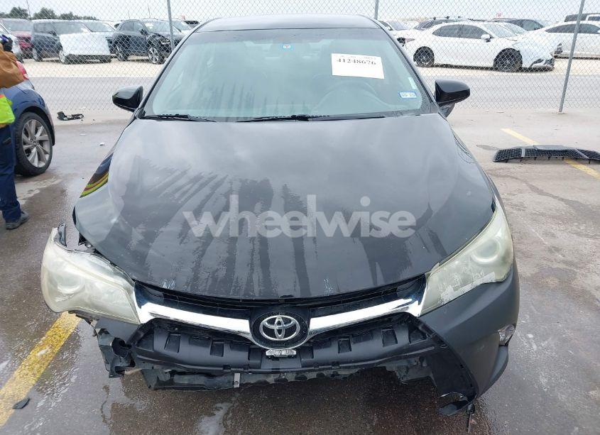 Photo 13 of 2015 Toyota Camry SE (VIN 4T1BF1FK0FU983734)
