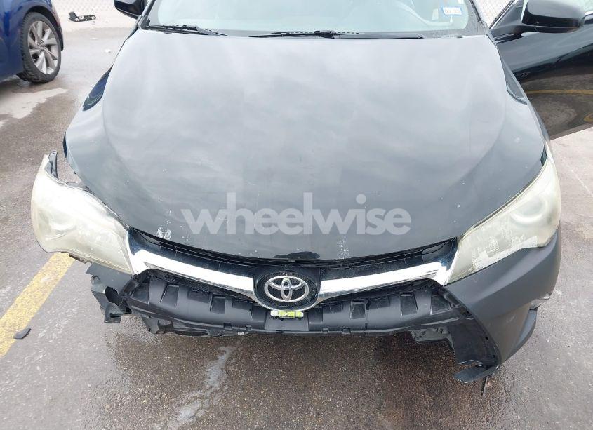 Photo 6 of 2015 Toyota Camry SE (VIN 4T1BF1FK0FU983734)