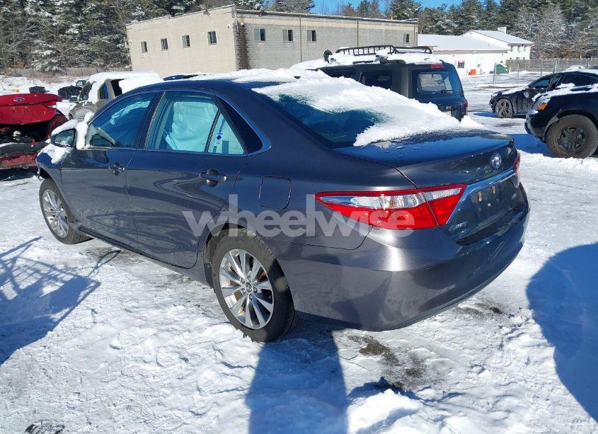 Photo 3 of 2015 Toyota Camry XLE (VIN 4T1BF1FK0FU987931)