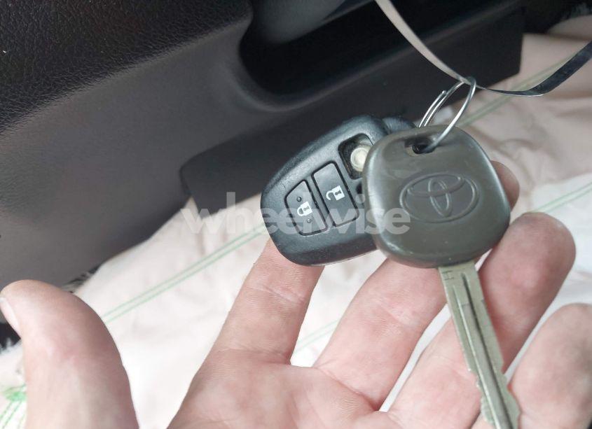 Photo 11 of 2015 Toyota Camry SE (VIN 4T1BF1FK0FU989033)