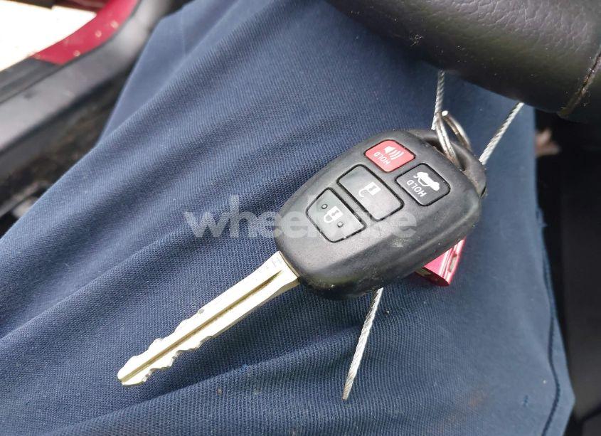 Photo 11 of 2015 Toyota Camry SE (VIN 4T1BF1FK0FU993812)