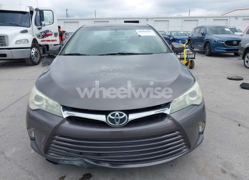 Photo 13 of 2016 Toyota Camry LE (VIN 4T1BF1FK0GU122958)