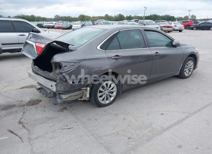 Photo 4 of 2016 Toyota Camry LE (VIN 4T1BF1FK0GU122958)