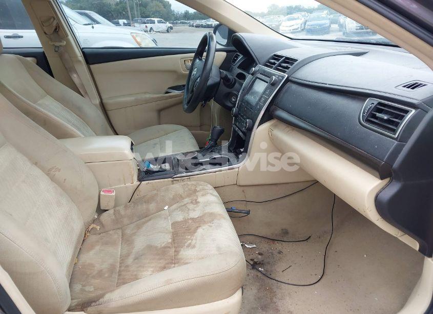 Photo 5 of 2016 Toyota Camry LE (VIN 4T1BF1FK0GU122958)