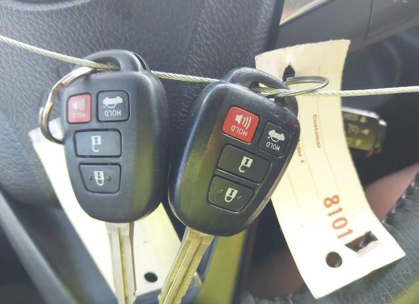 Photo 11 of 2016 Toyota Camry SE (VIN 4T1BF1FK0GU126881)